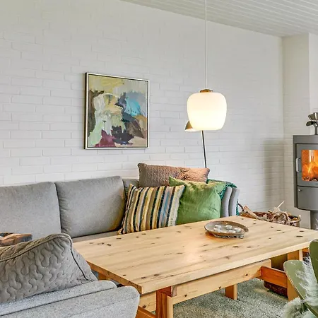 Holiday home 3 Bedroom Awesome In *