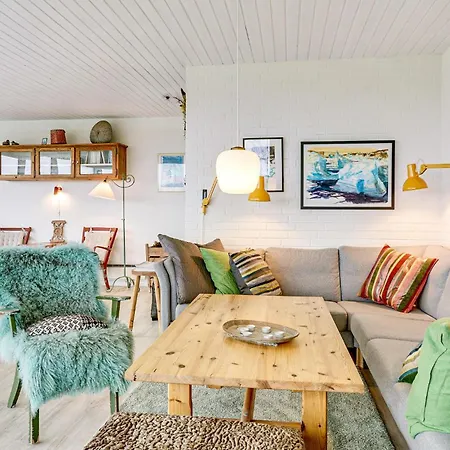 Holiday home 3 Bedroom Awesome In